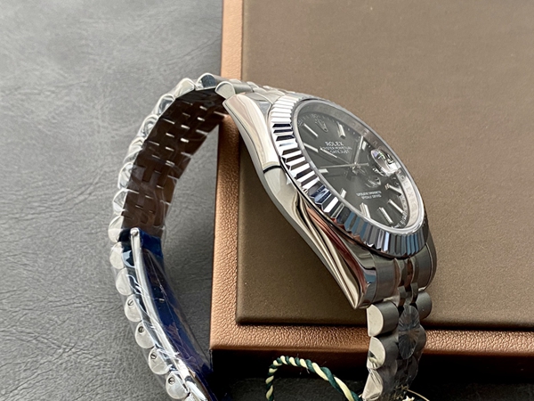 激安ロレックス内部構造